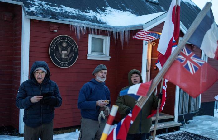 الاتحاد
      الأوروبي
      يرسل
      مئات
      مولدات
      الكهرباء
      إلى
      أوكرانيا