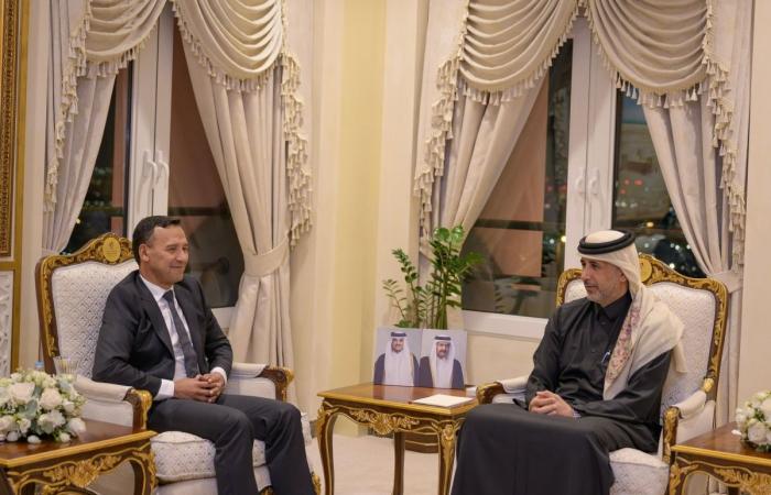 وزير الدولة للشؤون الداخلية يجتمع مع وزير الدفاع الكولومبي