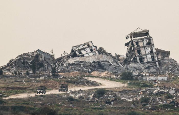 وكالة:
      دبابة
      إسرائيلية
      تطلق
      النار
      على
      قوة
      من
      الجيش
      اللبناني
      أثناء
      مهمة
      مع
      «اليونيفيل»