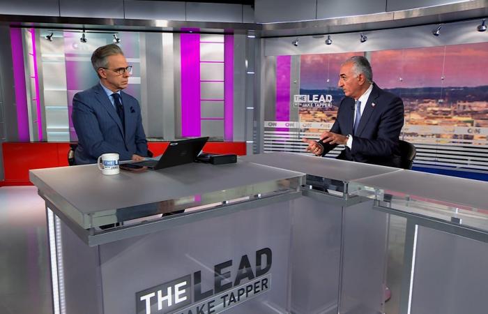 نجل شاه إيران المخلوع يدعو إلى شن غارات جوية أمريكية لإسقاط النظام الإيراني