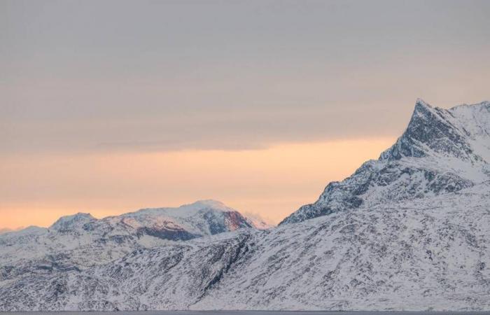 إيطاليا
      تستدعي
      سفيرها
      لدى
      سويسرا
      بعد
      إطلاق
      سراح
      مشتبه
      به
      في
      حريق
      حانة