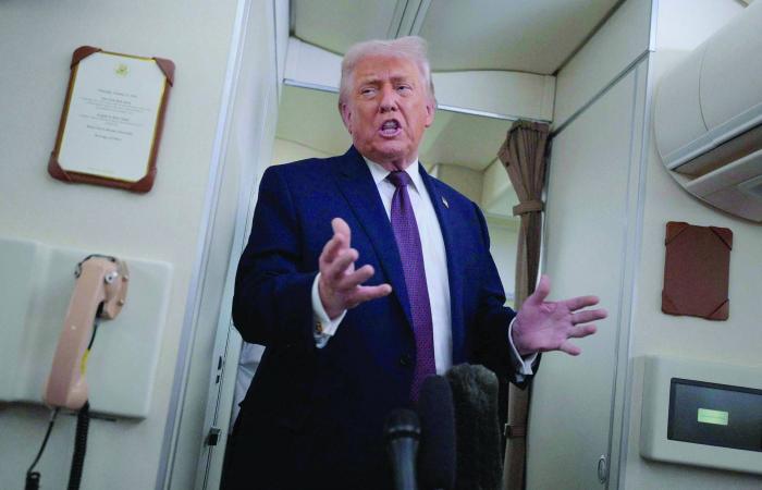 إيطاليا
      تستدعي
      سفيرها
      لدى
      سويسرا
      بعد
      إطلاق
      سراح
      مشتبه
      به
      في
      حريق
      حانة