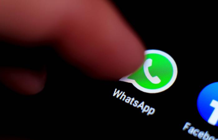 دراسة
      جديدة:
      استخدامك
      «واتساب»
      يكشف
      أكثر
      مما
      تعرف
      عن
      نفسك