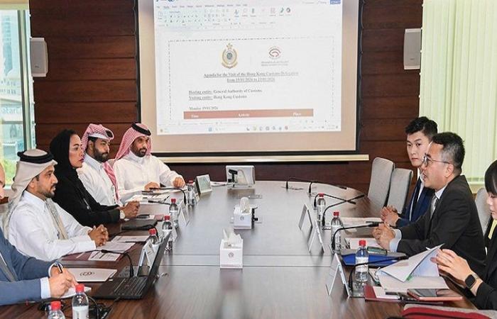 جمارك قطر وهونغ كونغ تبحثان الاعتراف المتبادل لبرنامج "المشغل الاقتصادي المعتمد"