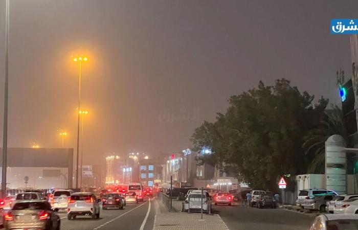 متى تنتهي موجة الغبار على قطر؟.. متنبئ جوي يوضح سببها وفرص الأمطار الرعدية