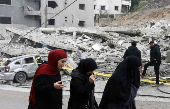 اجتماع
      مرتقب
      بين
      الرئيس
      اللبناني
      وقيادة
      «حزب
      الله»
      لإعادة
      فتح
      قنوات
      التواصل