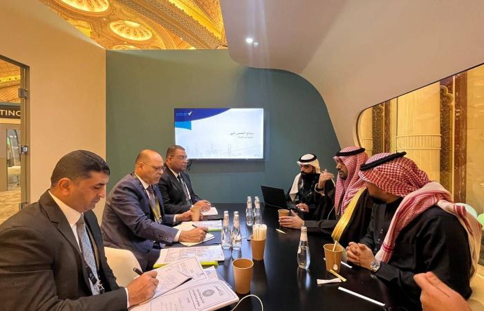 مصر
      تستمع
      لمتطلبات
      سوق
      العمل
      السعودية
      لمواءمة
      مهارات
      العمالة