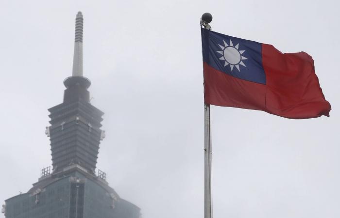 غوتيريش
      يتمسّك
      بدور
      مجلس
      الأمن:
      سيادة
      القانون
      يُستبدل
      بها
      «شريعة
      الغاب»