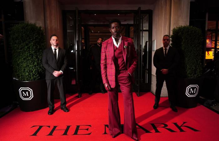 نقشة المربّعات.. من "عشائر" اسكتلندا إلى الأميرات ومشاهير هوليوود