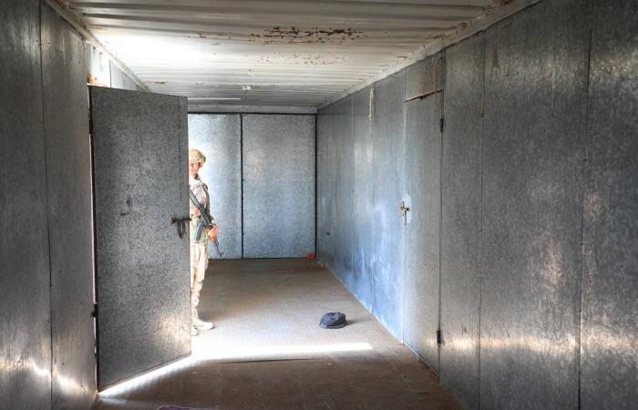 صور
      خامنئي
      في
      صنعاء
      تظهر
      عمق
      الولاء
      الحوثي
      لإيران