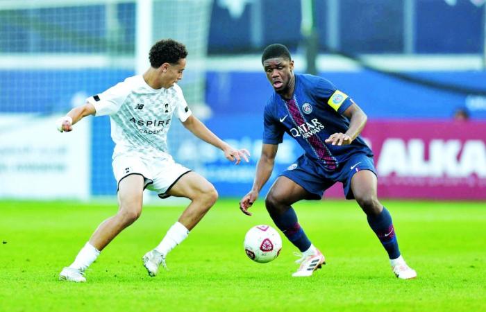 لقب الكأس الدولية بين الباريسي وبرشلونة