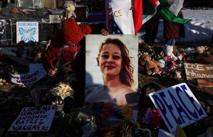 ترمب:
      إيران
      تريد
      التوصل
      لاتفاق
      والوضع
      «غير
      مستقر»