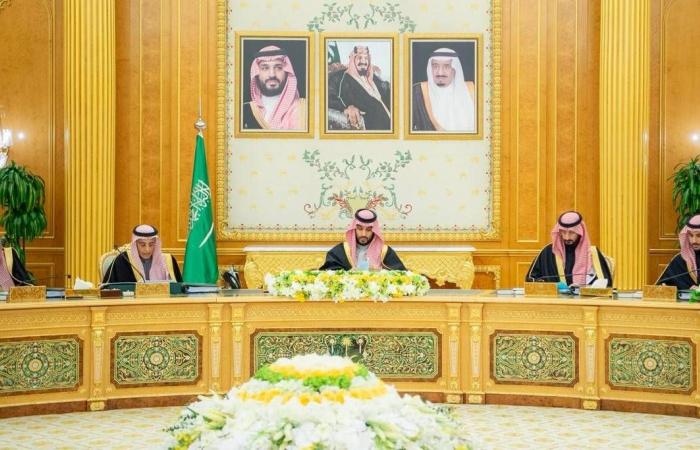 محافظات
      اليمن
      تستقبل
      منحة
      المشتقات
      النفطية
      السعودية
      لتشغيل
      محطات
      الكهرباء