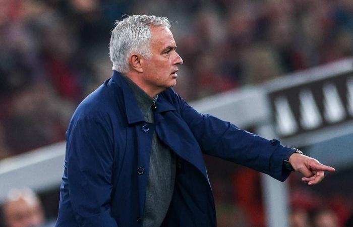 «أبطال
      أوروبا»:
      الحليف
      القديم
      مورينيو
      بين
      ريال
      مدريد
      وثمن
      النهائي