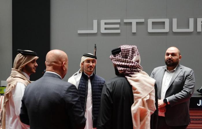 الواحة للسيارات "جيتور قطر" تفتتح صالة عرض رائدة على طريق الخورالساحلي