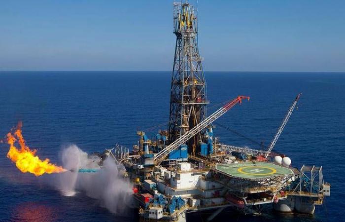 «أيس»...
      مواجهة
      مفتوحة
      بين
      «دولة
      ترمب»
      والمجتمع
      الأميركي