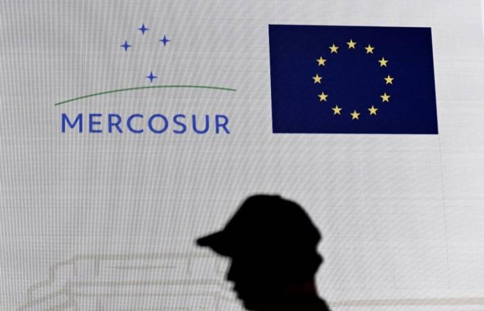 تحالفات
      عابرة
      للقارات
      لا
      تمر
      عبر
      أميركا...
      فهل
      فقدت
      دور
      «المايسترو»؟