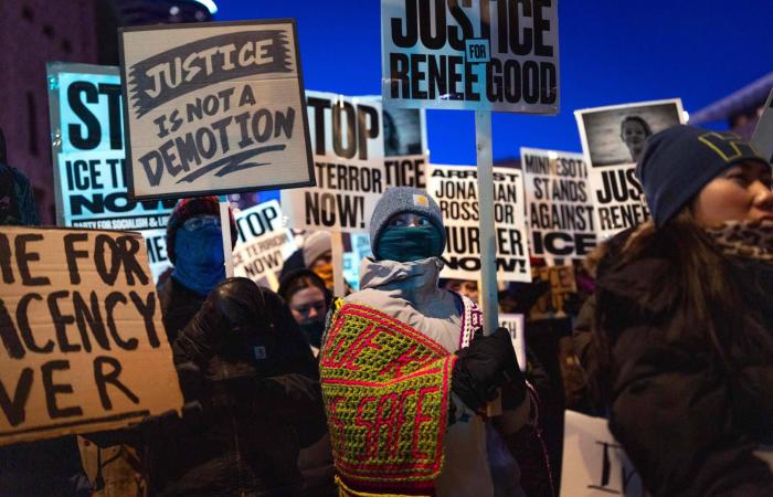 روبيو:
      قضية
      دونيتسك
      لم
      تحسم
      حتى
      الآن
      بين
      روسيا
      وأوكرانيا