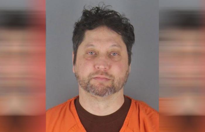 متابعة: كشف هوية المتهم بمهاجمة النائب إلهان عمر