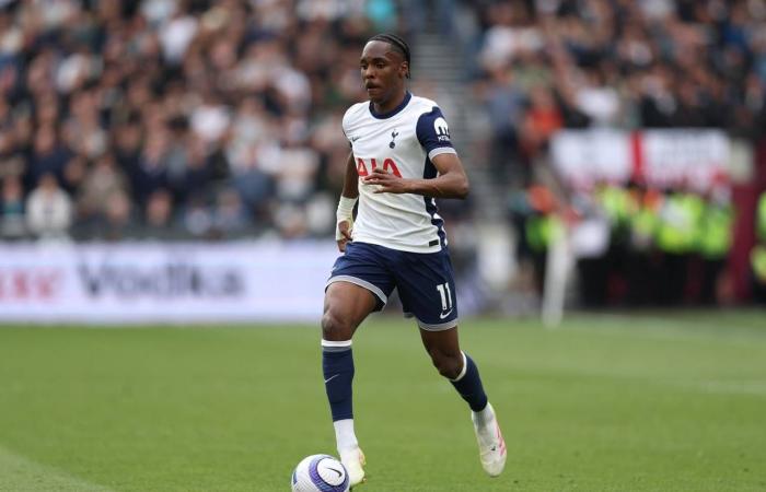 «أبطال
      أوروبا»:
      توتنهام
      إلى
      دور
      الـ16
      من
      شباك
      فرانكفورت