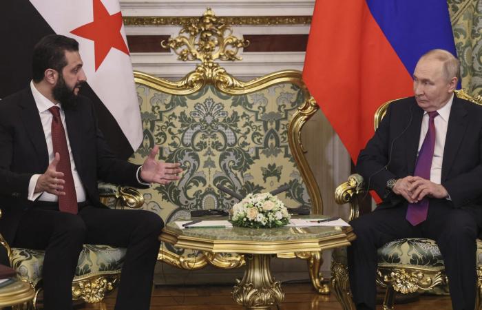 سوريا.. فيديو أحمد الشرع وتصريح سبب صعوبة غزو موسكو تاريخيا بعد رؤية الثلوج فيها