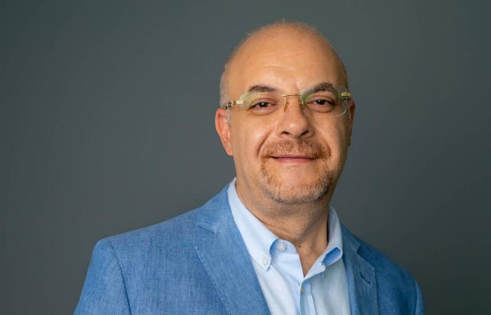 الرياض...
      المحطة
      الأولى
      في
      جولة
      «أوراكل
      العالمية»
      نحو
      عالم
      الذكاء
      الاصطناعي