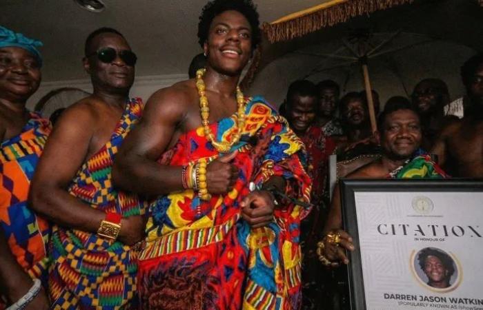 دولة أفريقية تمنح جنسيتها لليوتيوبر الأمريكي سبيد بعد زيارته لها