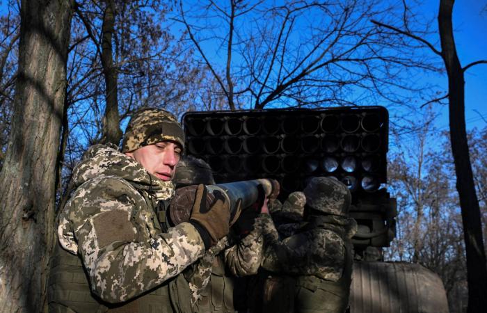 زيلينسكي:
      أتوقع
      تنفيذ
      اتفاق
      عدم
      قصف
      كييف