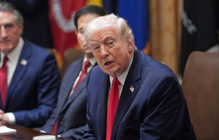 القبض
      على
      أحد
      أبرز
      متزعمي
      خلايا
      إرهابية
      في
      محافظة
      اللاذقية