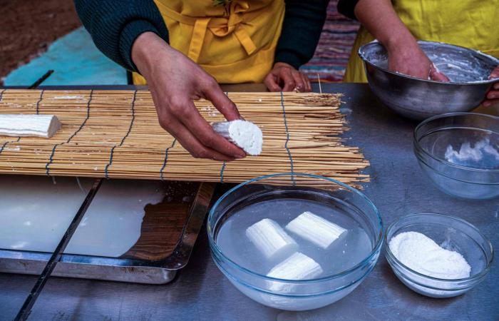 10
      أنواع
      من
      الطعام
      تمد
      جسمك
      بالكالسيوم
      بدلاً
      من
      المكملات
      الغذائية