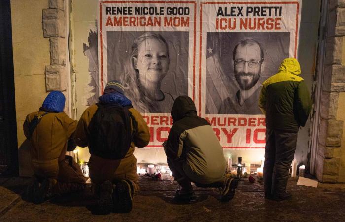 فنزويلا
      توافق
      على
      تقديم
      «ميزانية»
      شهرية
      لأميركا