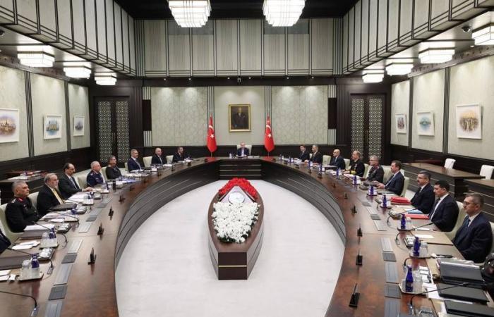 تركيا
      تكثف
      جهود
      الوساطة
      بين
      إيران
      وأميركا