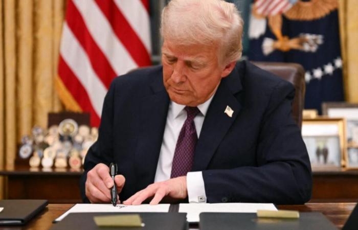 ترامب يفرض رسوما جمركية على الدول التي تزود كوبا بالنفط