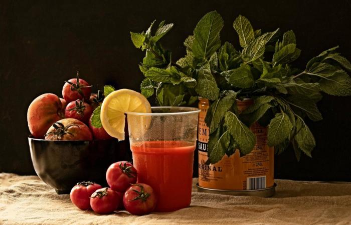 7
      أطعمة
      صحية
      تحمي
      من
      شيخوخة
      الجلد