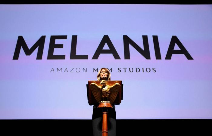 ترمب:
      أسطول
      «كبير
      جداً»
      يتجه
      نحو
      إيران