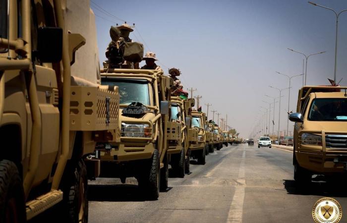 ليبيا:
      سباق
      البحث
      عن
      «دعم
      عسكري»
      يطغى
      على
      «مسارات
      التسوية»