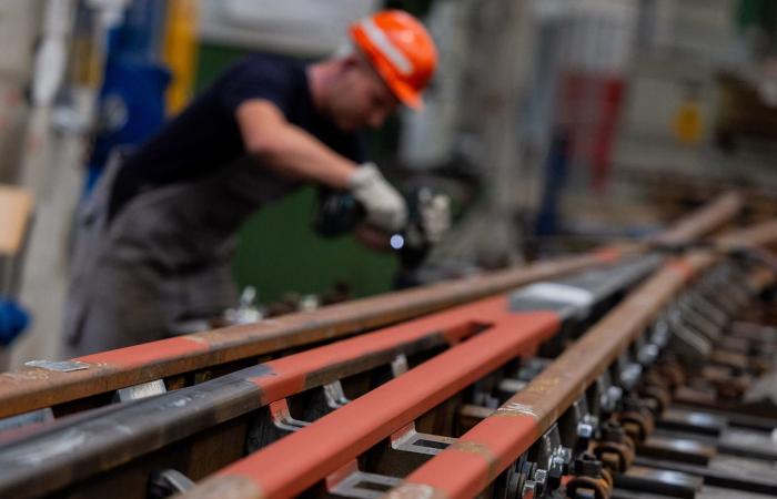 نظرة داخل عالم سائقي القطارات فائقة السرعة