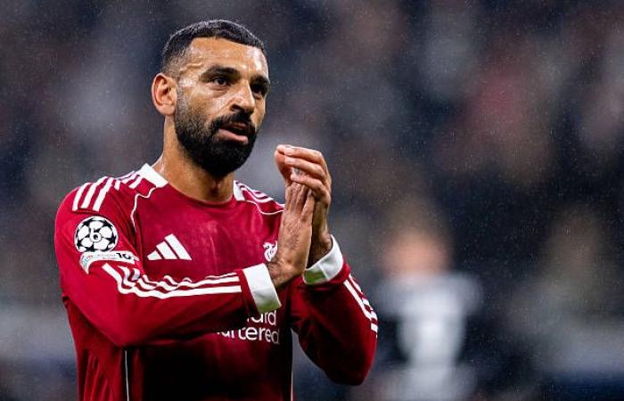 محمد صلاح ضمن أكبر دافعي الضرائب في بريطانيا.. كم سدد؟
