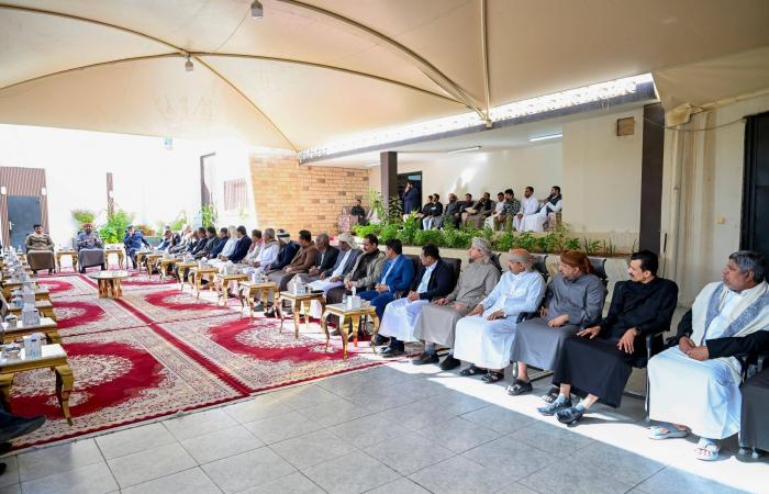 مصدر
      سعودي
      لـ«الشرق
      الأوسط»:
      لا
      تغيير
      في
      موقف
      المملكة
      تجاه
      التصعيد
      بالمنطقة