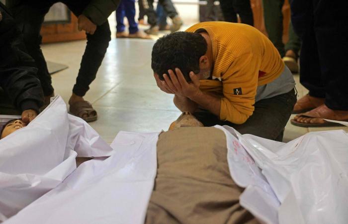 كأن
      الحرب
      عادت...
      إسرائيل
      تقتل
      العشرات
      في
      غزة