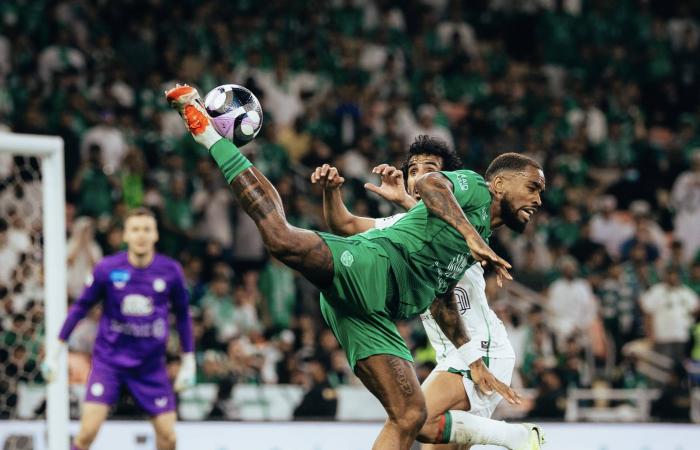 تلميذ
      رانغنيك
      في
      الدوري
      السعودي:
      كيف
      صنع
      يايسله
      هوية
      الأهلي
      في
      آسيا؟