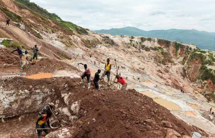 أكثر
      من
      200
      قتيل
      في
      موقع
      تعدين
      شرق
      الكونغو
      الديمقراطية