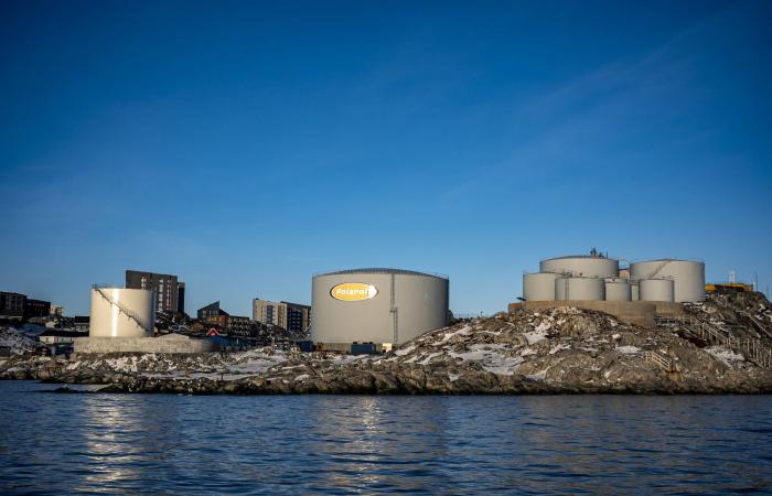 انتقاد
      المنفي
      لإدارة
      ملف
      النفط
      يثير
      مخاوف
      الليبيين