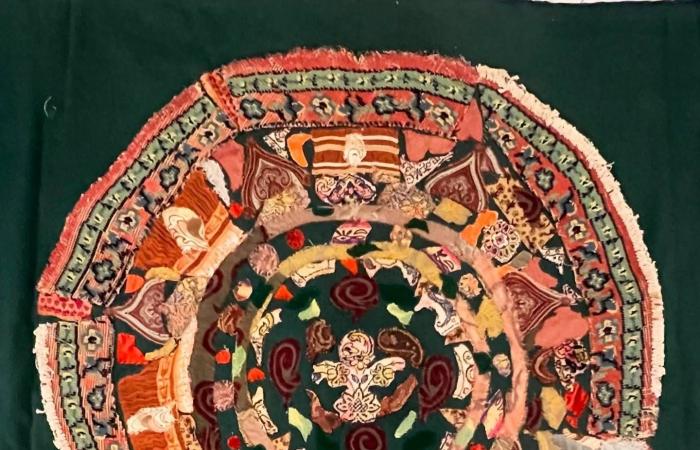 «إرث»...
      حين
      يتحوَّل
      النسيج
      إلى
      لغة
      بصرية
      معاصرة