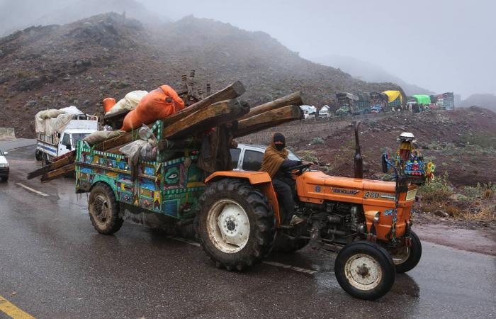 القوات
      الباكستانية
      تقتل
      145
      مسلحاً
      بعد
      هجمات
      في
      بلوشستان
