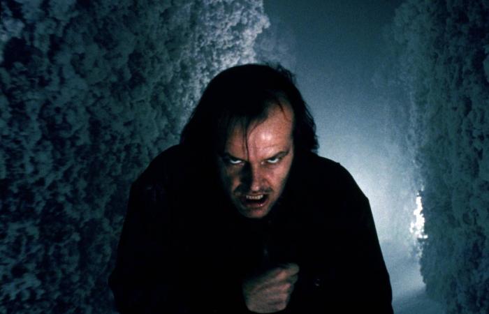 «ذا
      شاينينغ»
      في
      صالات
      السينما
      السعودية..
      أيقونة
      الرعب
      النفسي