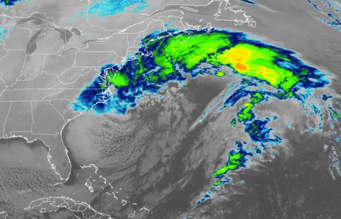 متابعة: "إعصار القنبلة" وصل أمريكا.. هذا ما يحصل الآن بمناطق في الساحل الشرقي
