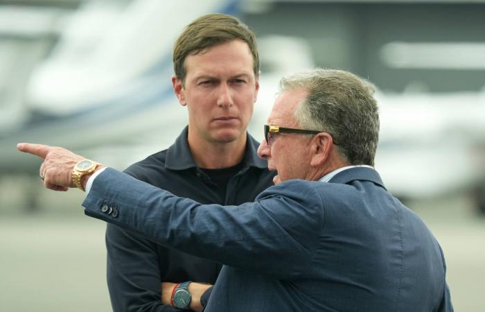 تقارير:
      السلطات
      الإيرانية
      تعتقل
      كاتب
      السيناريو
      مهدي
      محموديان