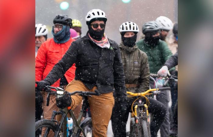 آلاف الدراجين يشاركون في مسيرة تذكارية تكريمًا لأليكس بريتي