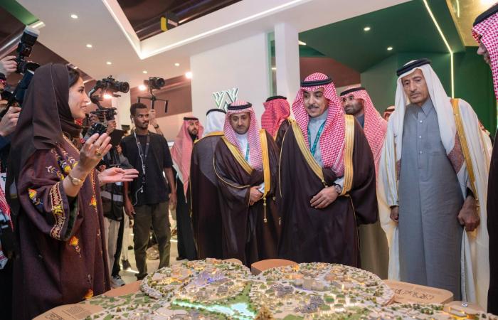 المتحف
      المصري
      بالتحرير
      يبرز
      نسيجاً
      جنائزياً
      نادراً